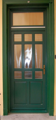 Tokr&aacute;&eacute;p&iacute;t&eacute;ses bej&aacute;rati ajt&oacute; Budapest